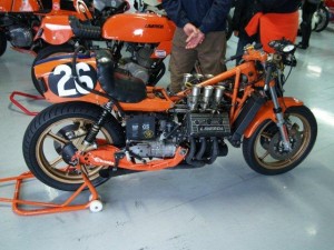 6 Zylinder Laverda